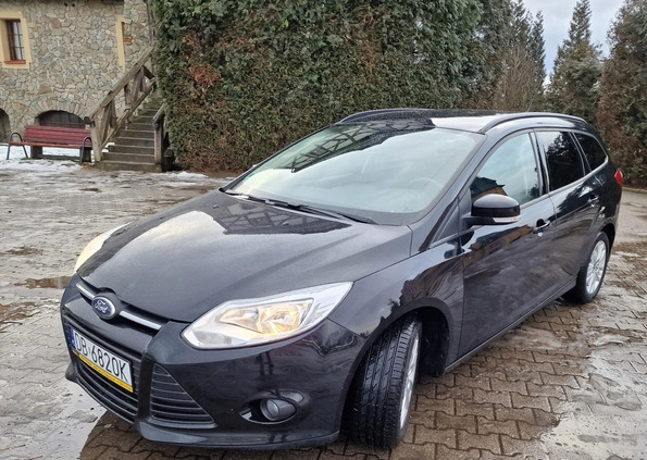 Ford Focus cena 26900 przebieg: 140000, rok produkcji 2013 z Mielec małe 277